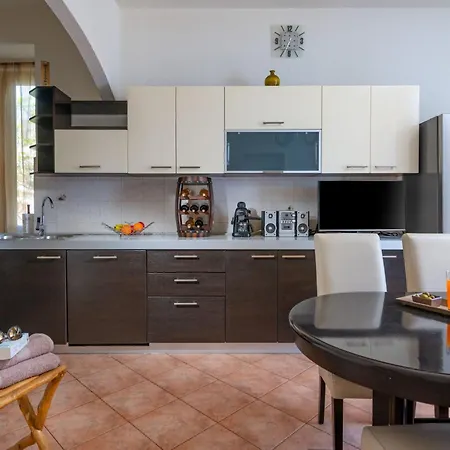 Sea By Interhome *