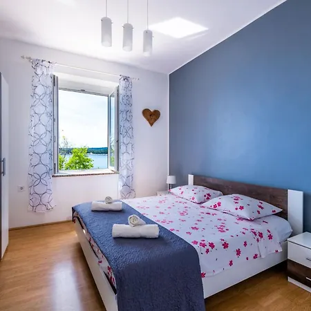 דירה Sea By Interhome